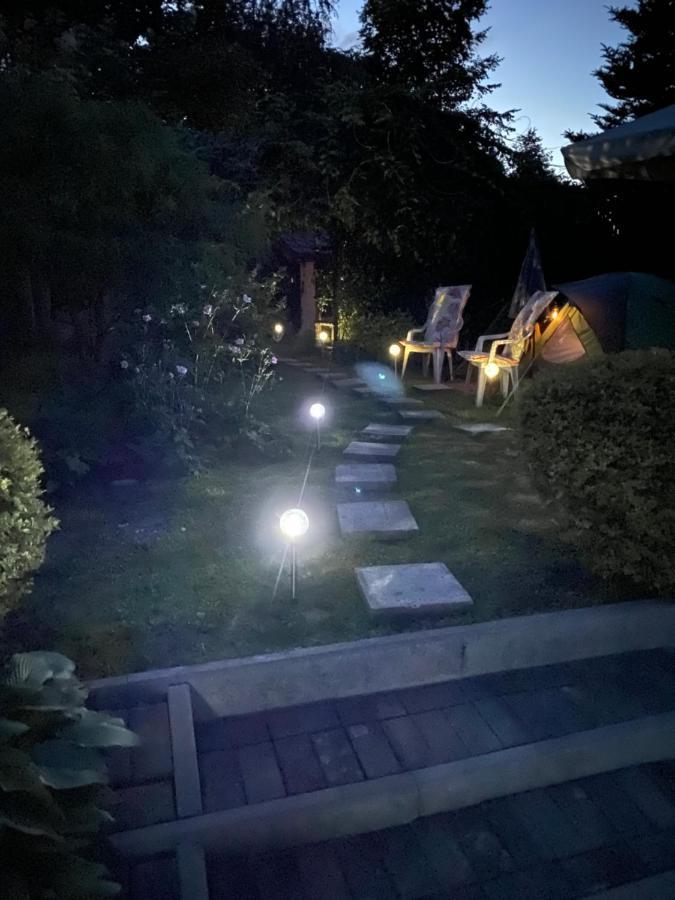 Willa Nad Sola Guest House Oświęcim Exteriör bild